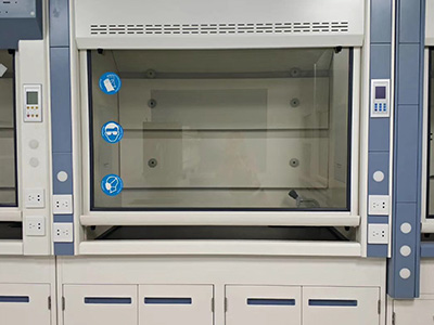 化驗(yàn)室通風(fēng)柜如何選擇 只要看以下內(nèi)容就好了